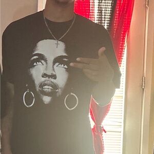 Lauryn hill t shirt